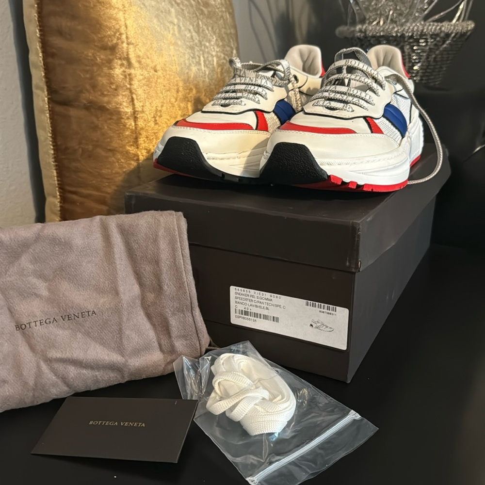 Bottega Veneta Speedster sneakers size 40.5 preowned but in great condition.